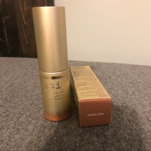 Stila In the buff powder spray